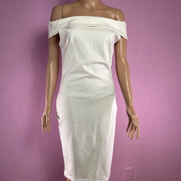Fashion Nova Dresses & Skirts - NWT Fashion Nova Elegant Off-Shoulder White Dress size L